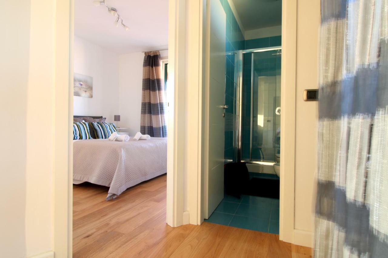 Suite Delicia Apartment - Appartamento Con Terrazza Naples Exterior photo