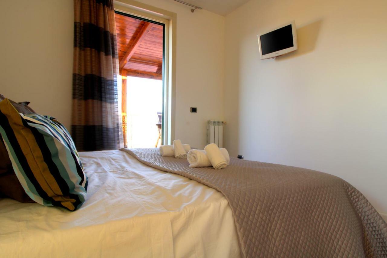 Suite Delicia Apartment - Appartamento Con Terrazza Naples Exterior photo